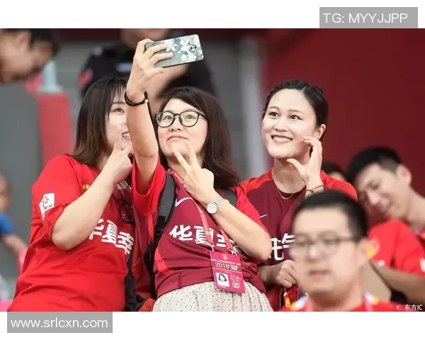 申花与华夏幸福激战正酣比分悬念引发球迷热议