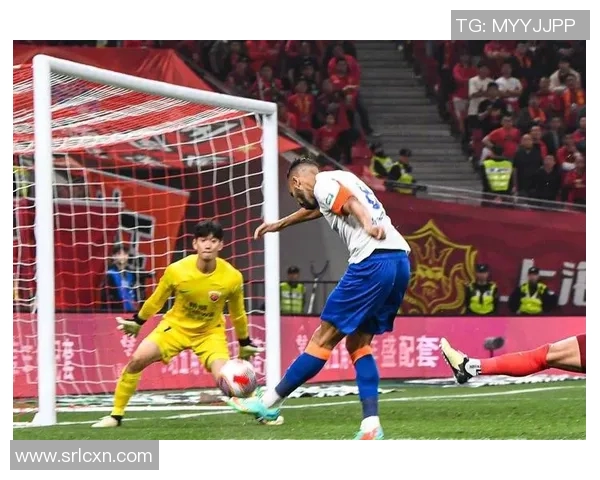 足协杯激战山东队迎战上海队争夺晋级名额精彩对决不容错过