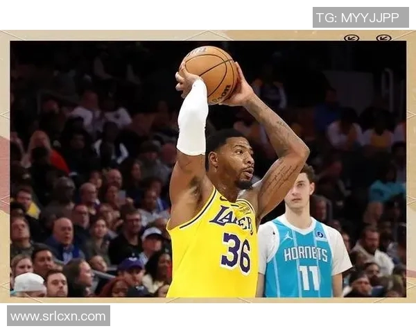 马库斯斯马特在NBA赛季中的表现与球队战术的深度分析