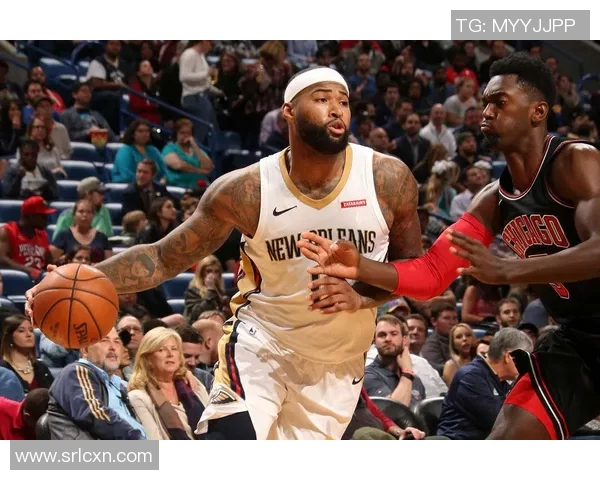 兰多夫与考辛斯对决精彩瞬间回顾两位内线巨星的巅峰对抗