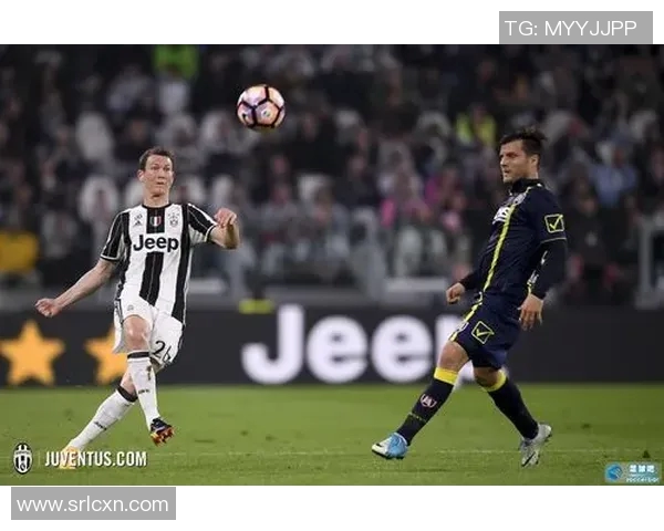 大宫松鼠迎战广岛三剑激烈对决展现足球魅力与团队精神