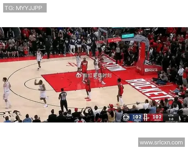 火箭与快船季后赛第四场激战回顾球迷热情高涨精彩瞬间不容错过